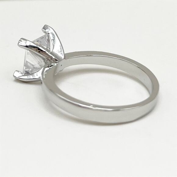 Ring Princess Cut 2 CT Rhinestone White Gold Plated Size 7 - Picture 5 of 11